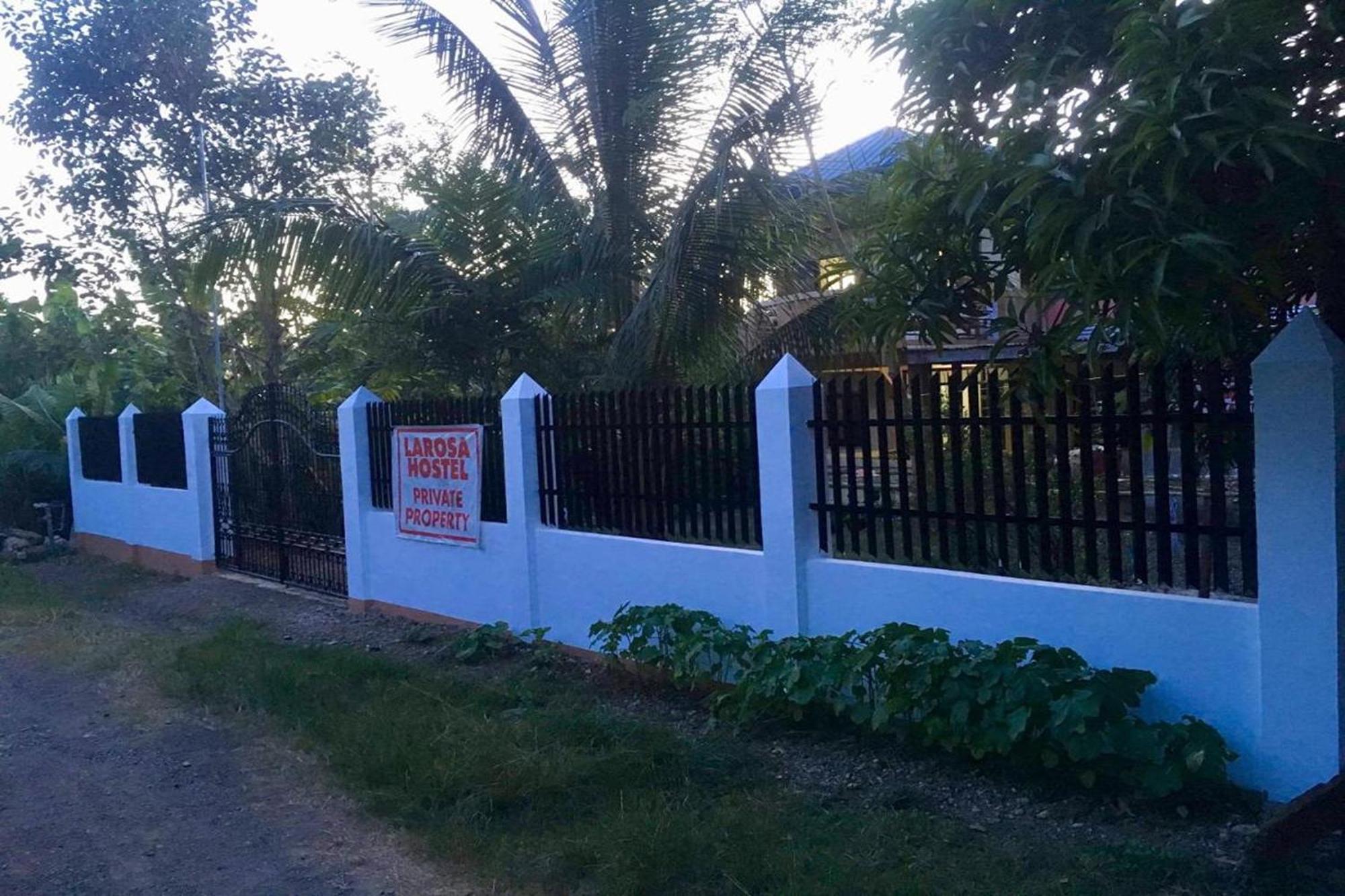 Larosa Hostel Puerto Princesa Екстер'єр фото